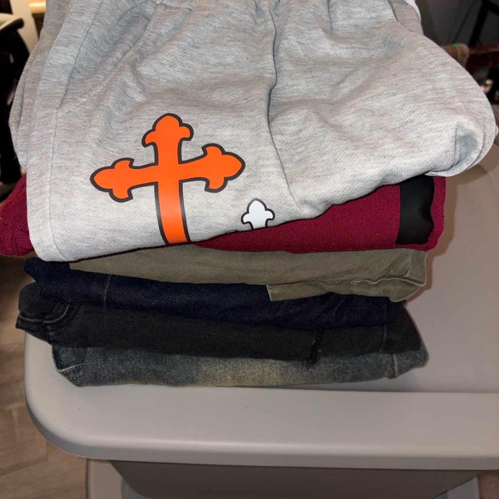 Men’s pants lot
